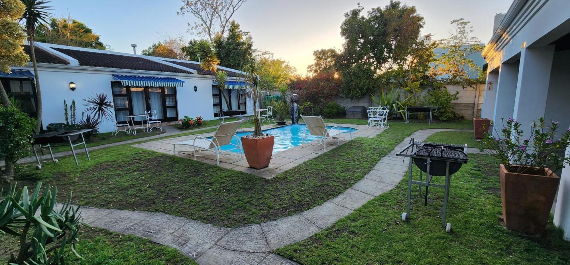 B My Guest Hotel Knysna Exterior photo